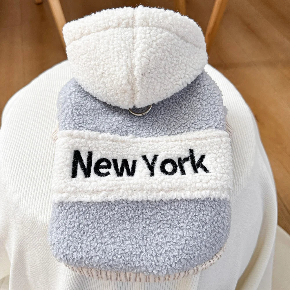HOODED SWEATER